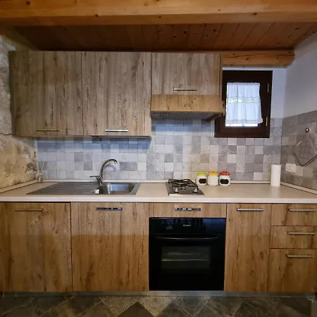 La Casa Di Pietra Holiday home *